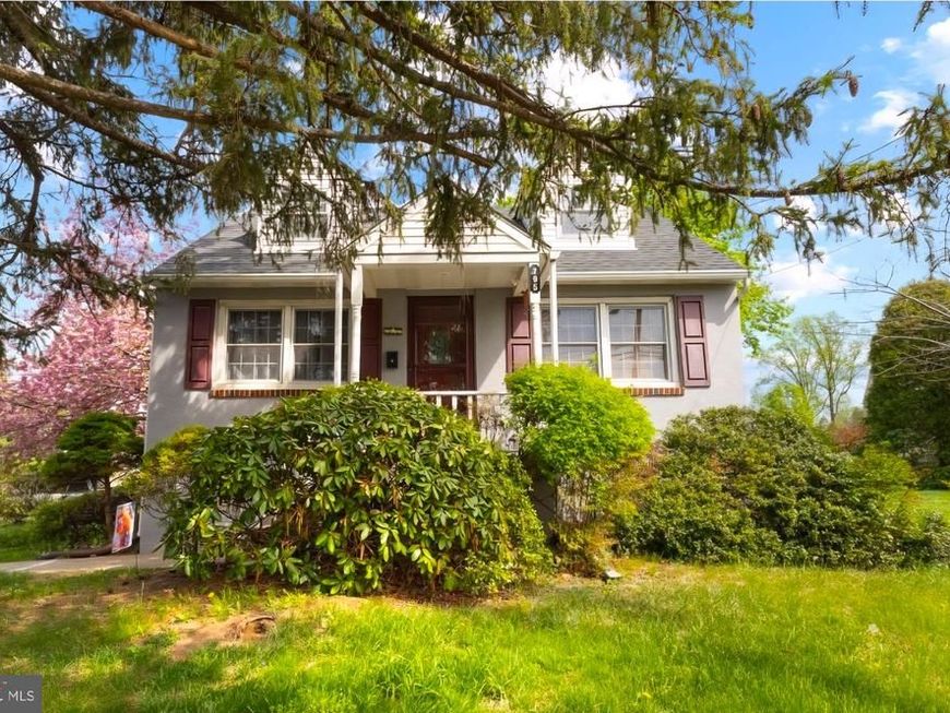795 N Hills Avenue, Glenside, PA 19038 Main Photo