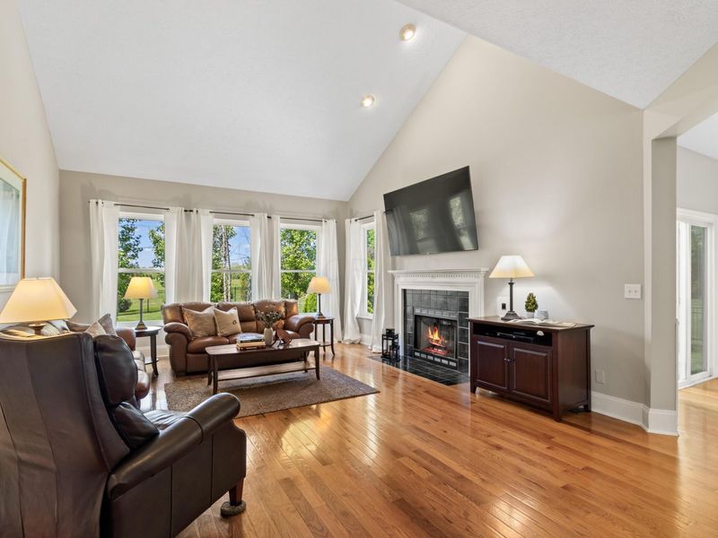 6082 Manshire Court, Galloway, OH 43119 Photo 12
