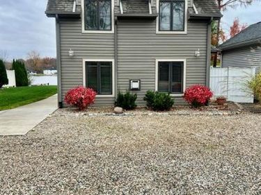 8065 S Portage Road, Jackson, MI 49201