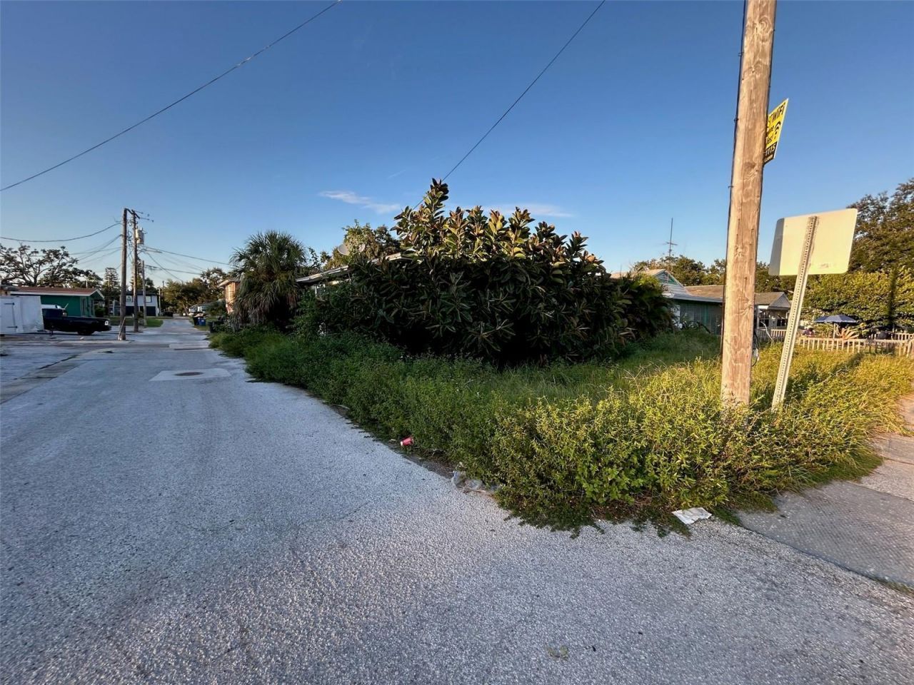 877 22nd Avenue S, Saint Petersburg, FL 33705 Photo