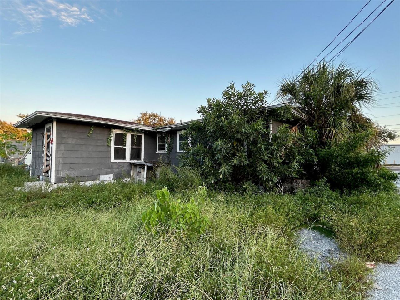877 22nd Avenue S, Saint Petersburg, FL 33705 Photo