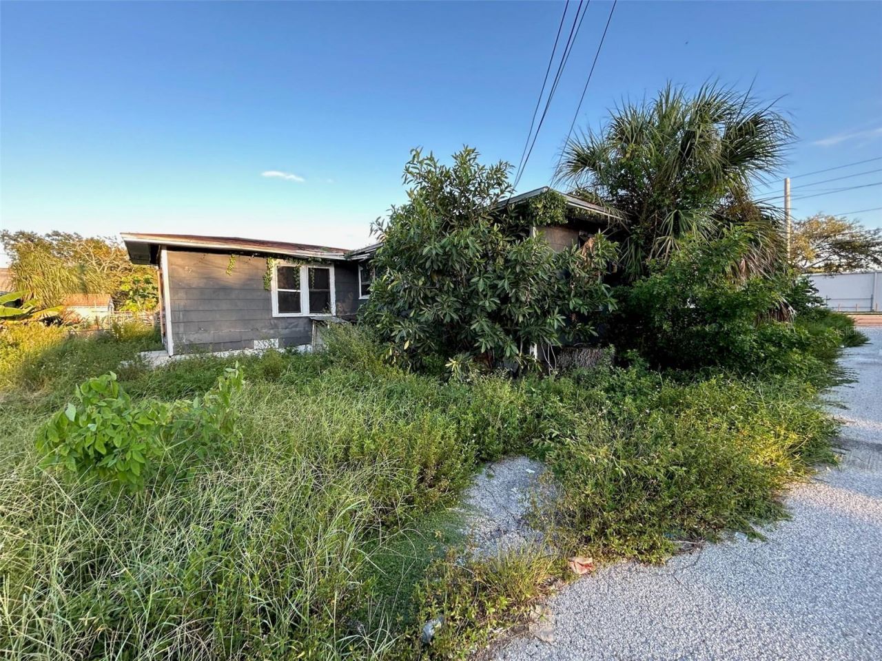 877 22nd Avenue S, Saint Petersburg, FL 33705 Photo