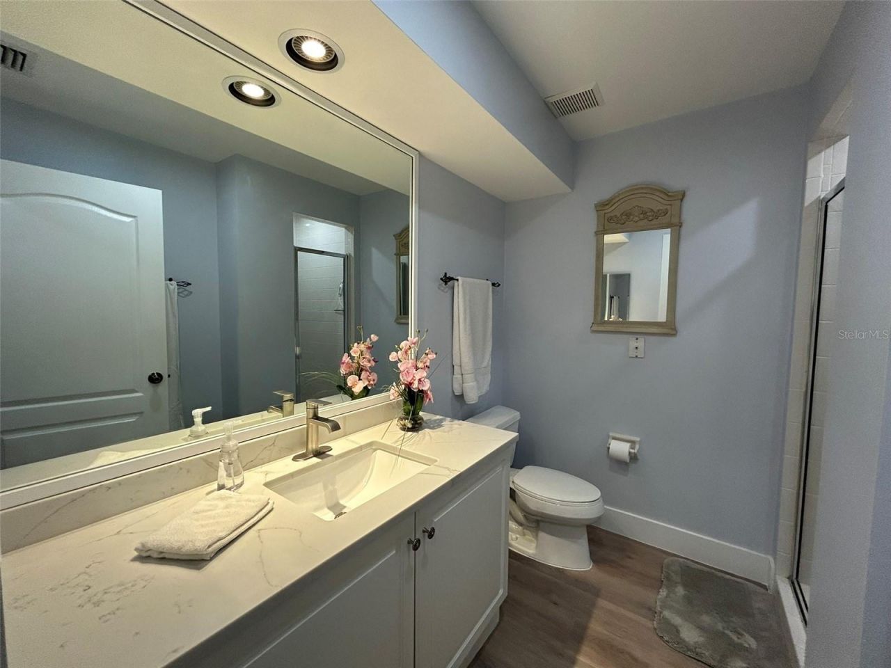 3702 54th Drive W, Unit 204, Bradenton, FL 34210 Photo
