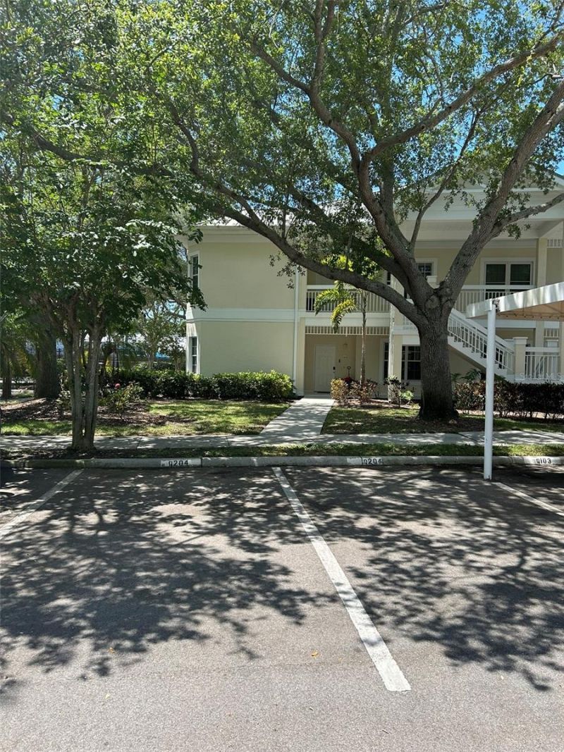 3702 54th Drive W, Unit 204, Bradenton, FL 34210 Photo