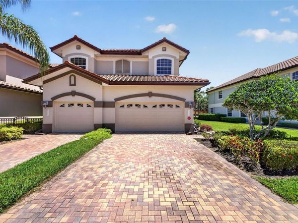 8229 MIRAMAR WAY , Unit 204, LAKEWOOD RANCH, FL 34202