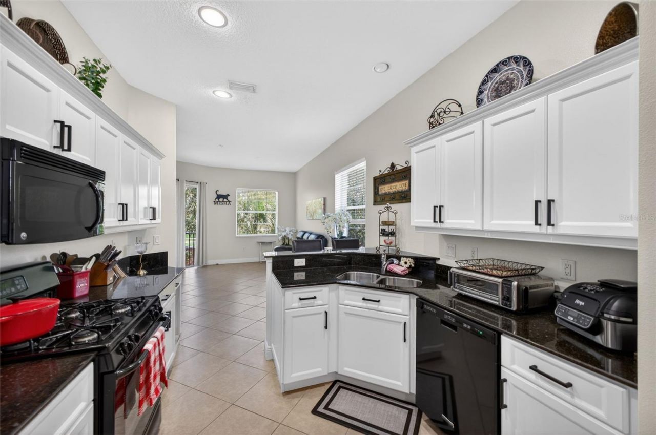 8229 Miramar Way, Unit 204, Lakewood Ranch, FL 34202 Photo