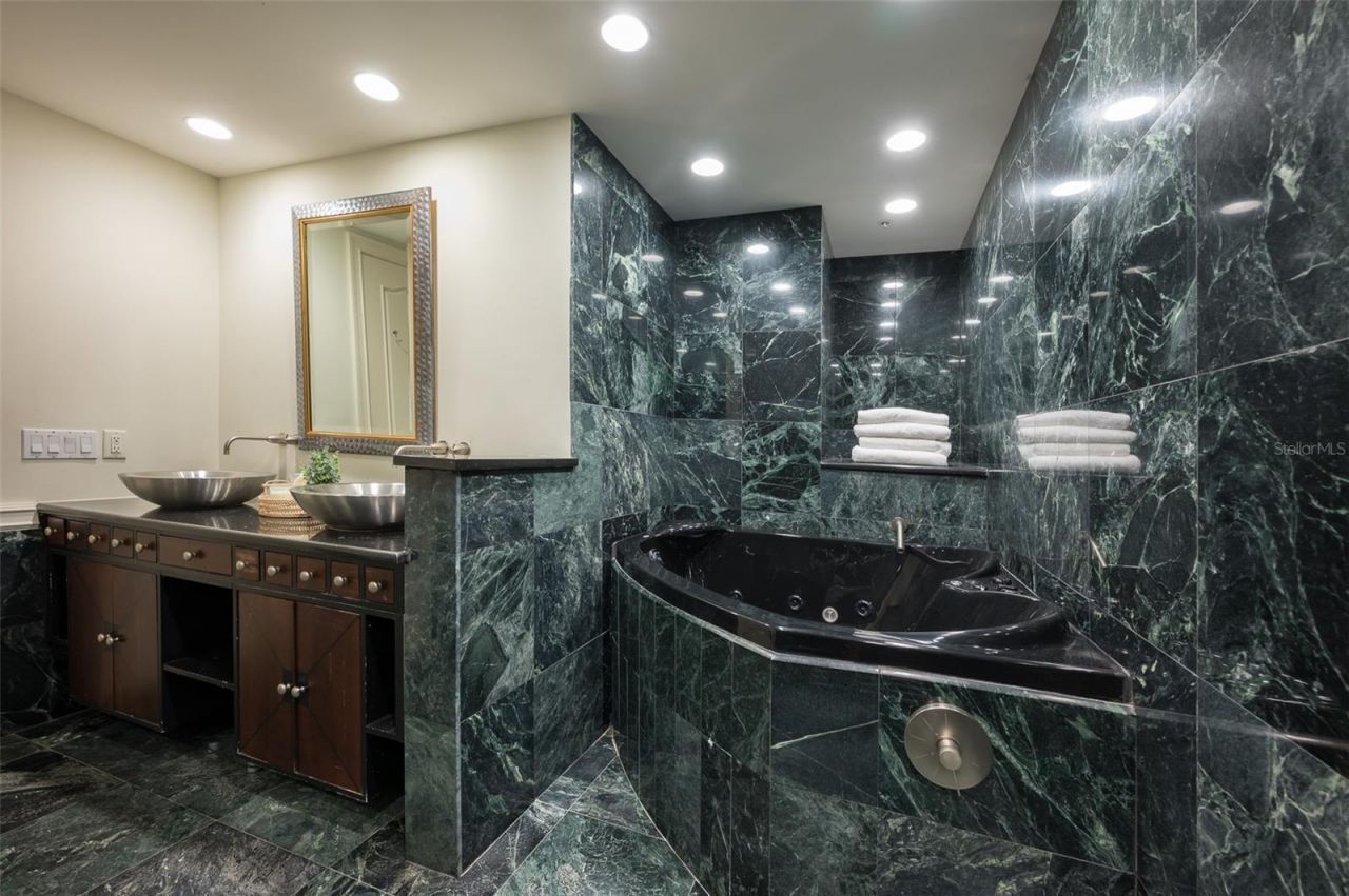 1111 Ritz Carlton Drive, Unit 1205, Sarasota, FL 34236 Photo