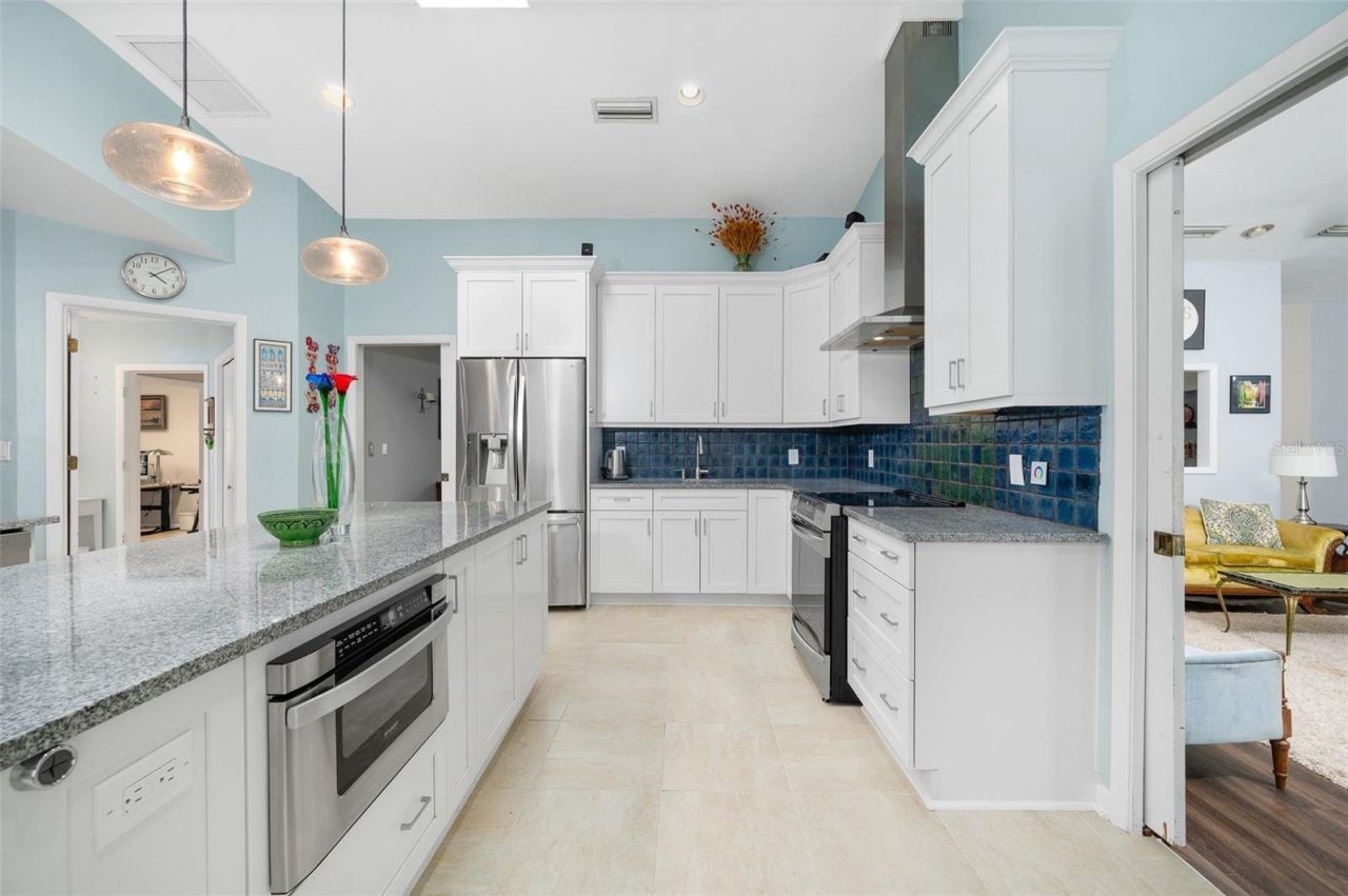 9923 SW 2nd Place , Gainesville, FL 32607 Photo