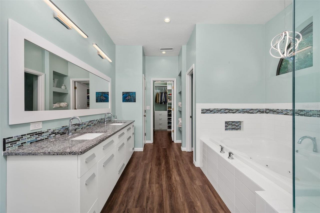 9923 SW 2nd Place , Gainesville, FL 32607 Photo