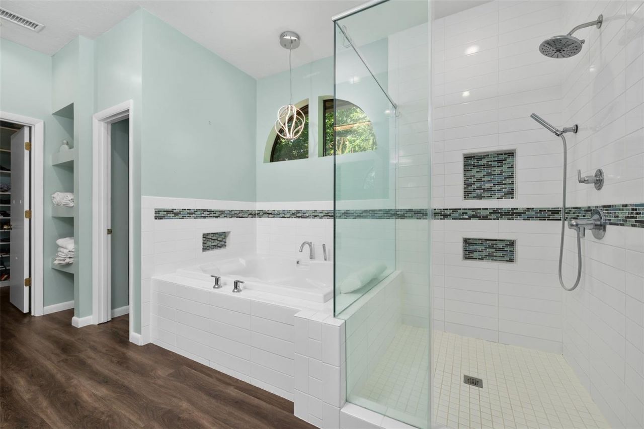 9923 SW 2nd Place , Gainesville, FL 32607 Photo