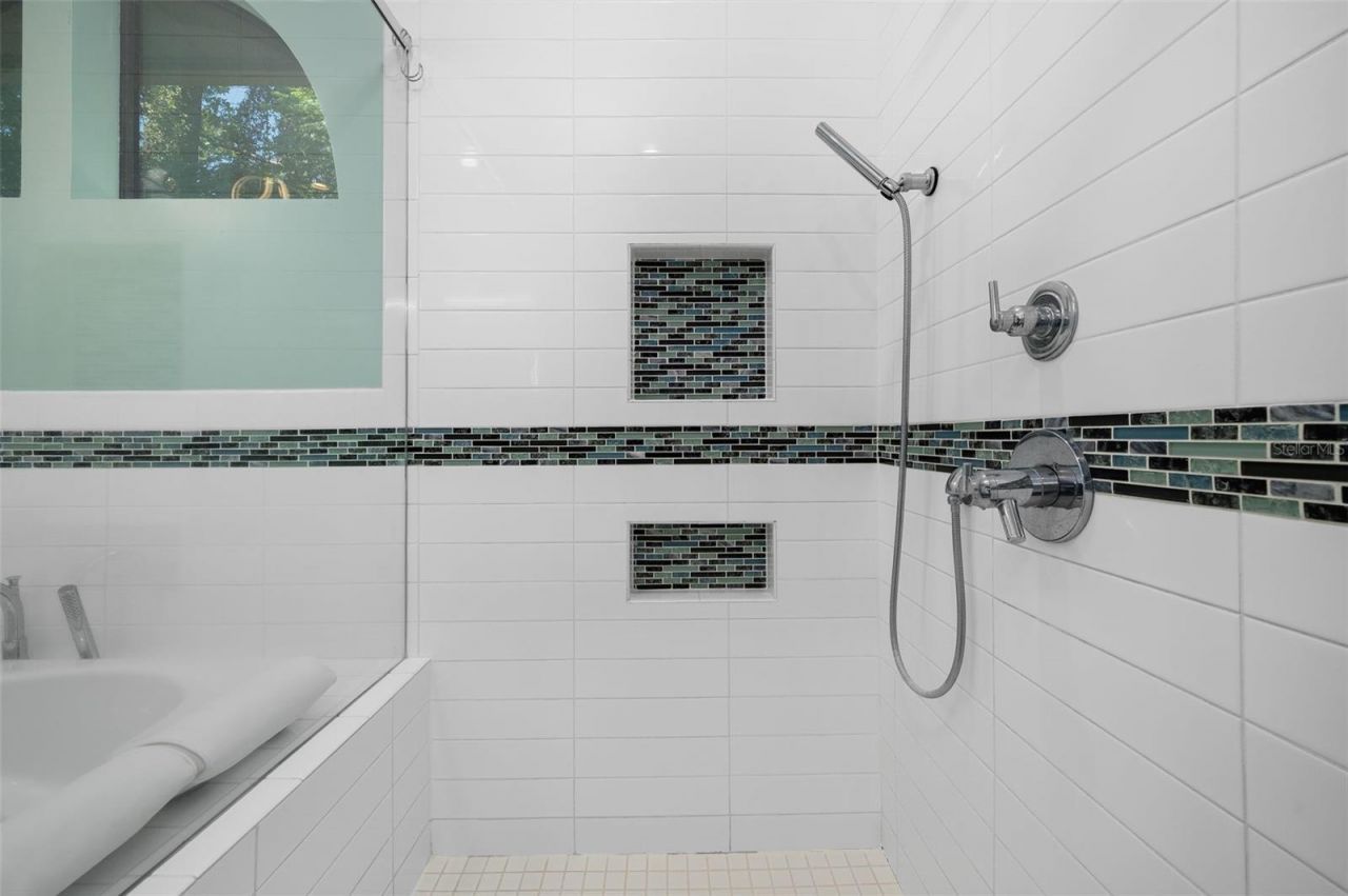 9923 SW 2nd Place , Gainesville, FL 32607 Photo