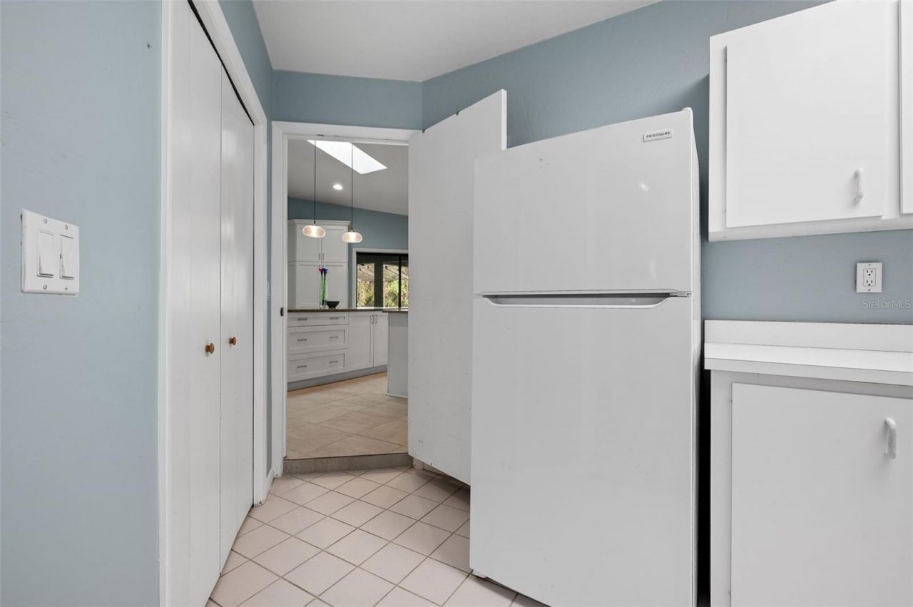 9923 SW 2nd Place , Gainesville, FL 32607 Photo