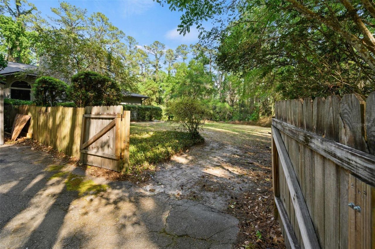 9923 SW 2nd Place , Gainesville, FL 32607 Photo