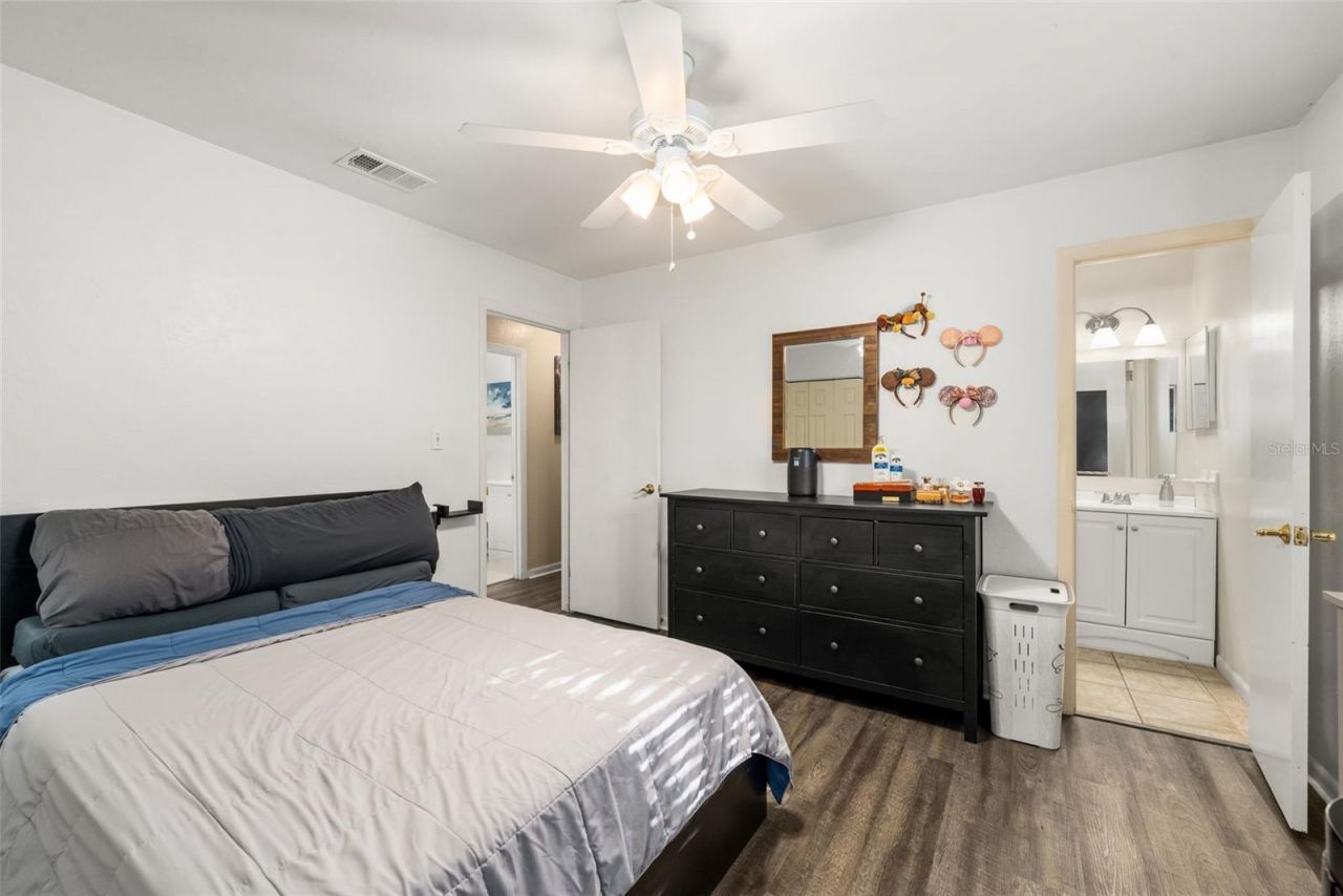 6502 NW 27th Terrace , Gainesville, FL 32653 Photo