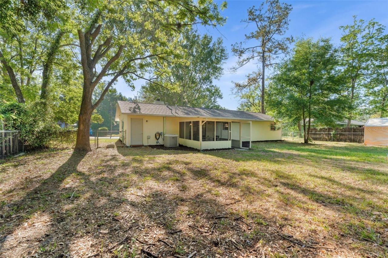 6502 NW 27th Terrace , Gainesville, FL 32653 Photo