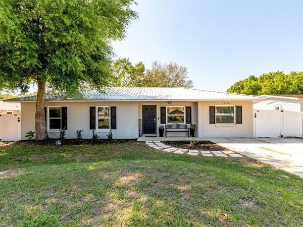 12146 VIRGINIA DRIVE, LEESBURG, FL 34788