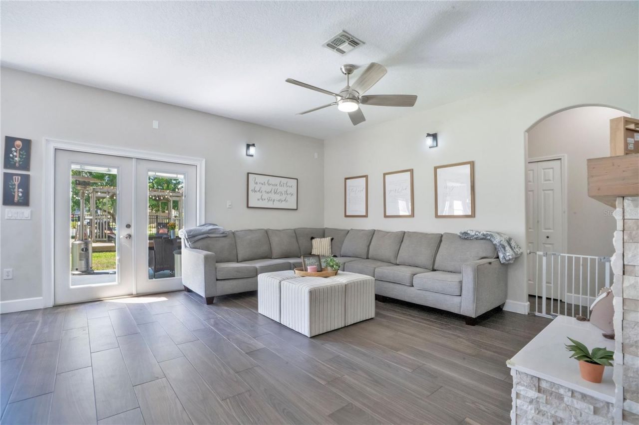 1143 Willow Branch Drive, Orlando, FL 32828 Photo