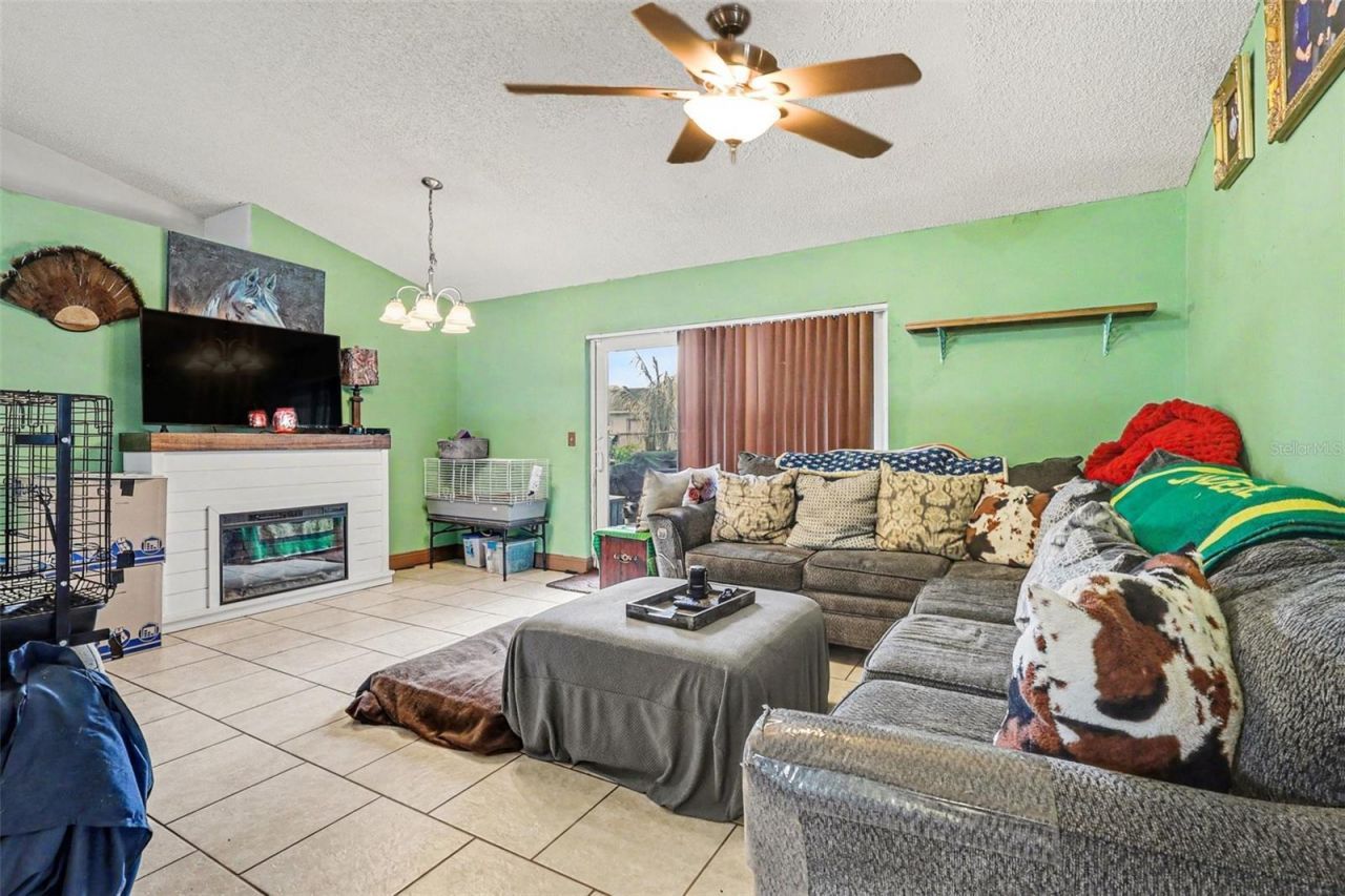 671 Regency Way, Kissimmee, FL 34758 Photo