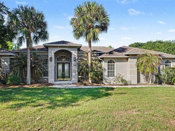 3085 LANDINGS COURT , HAINES CITY, FL 33844