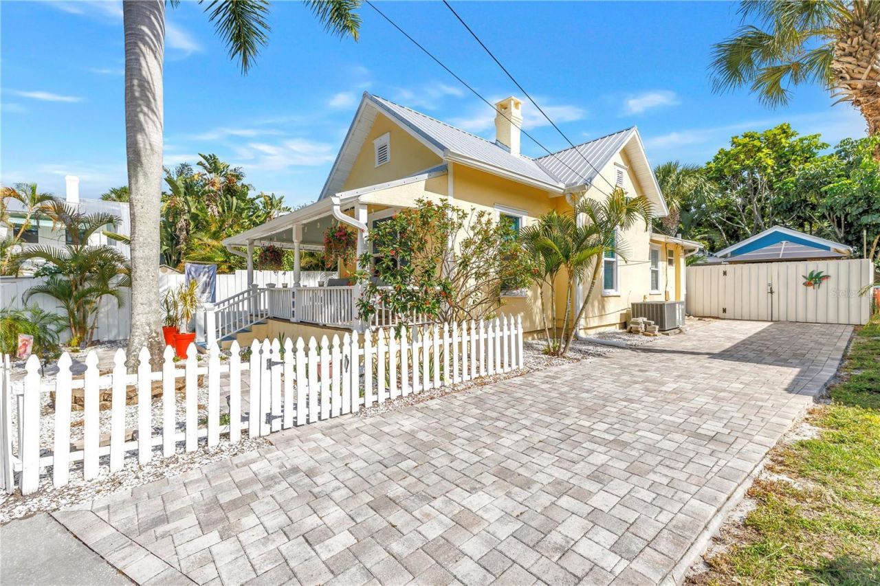 748 11th Avenue N, Saint Petersburg, FL 33701 Photo