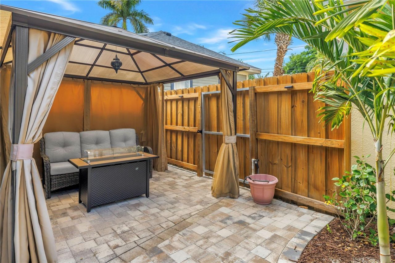 748 11th Avenue N, Saint Petersburg, FL 33701 Photo