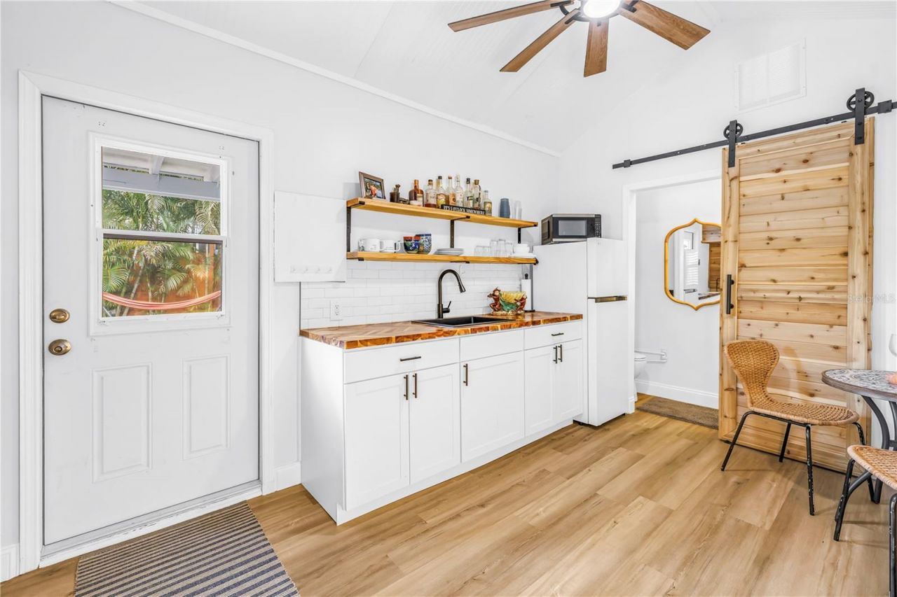 748 11th Avenue N, Saint Petersburg, FL 33701 Photo