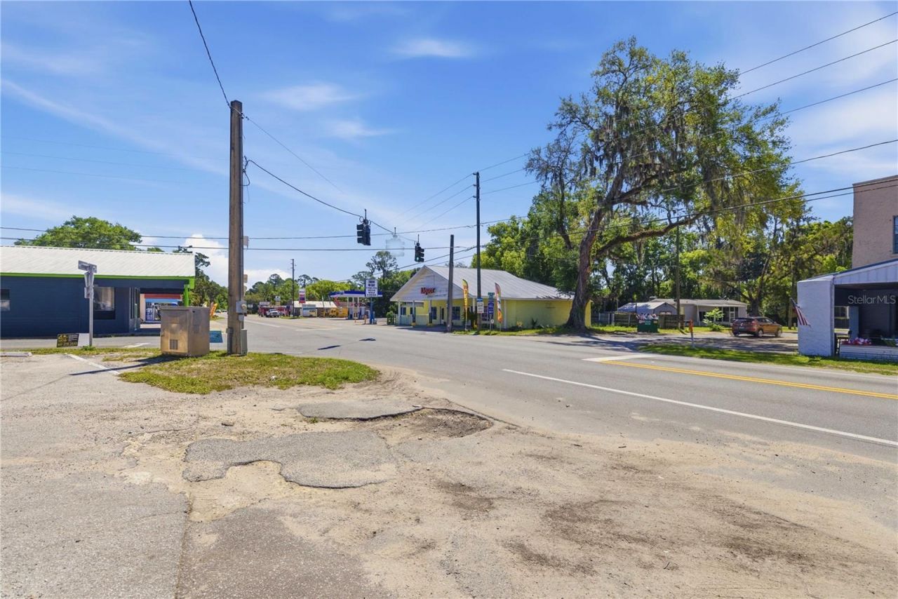 12300 SE 135th Avenue , Ocklawaha, FL 32179 Photo