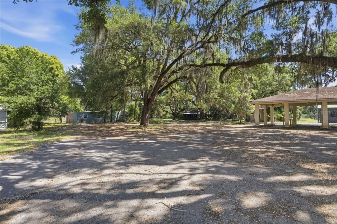 12300 SE 135th Avenue , Ocklawaha, FL 32179 Photo
