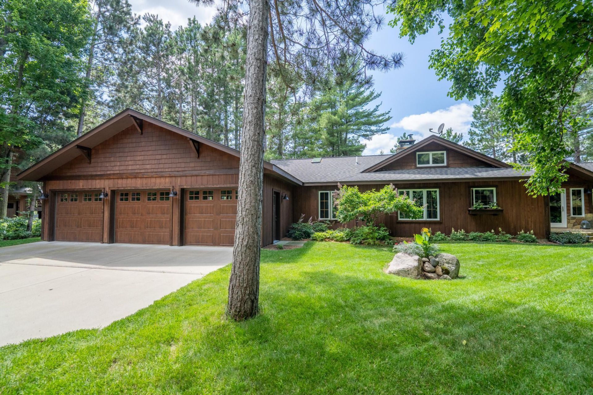 37301 2nd Street , Crosslake, MN 56442