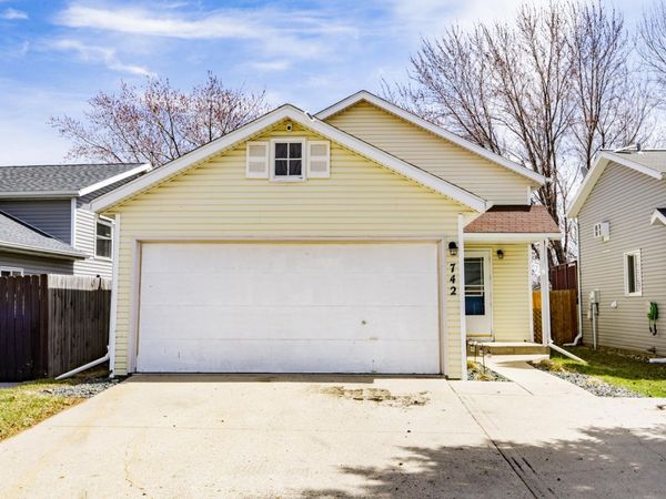 742 47 1/2 Street S, Fargo, ND 58103