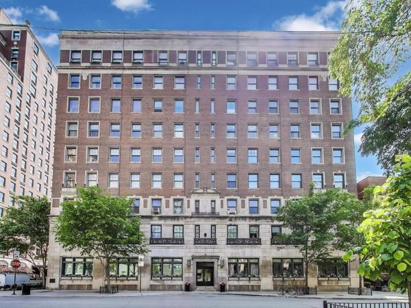 1255 N State Parkway , Unit 3B, Chicago, IL 60610