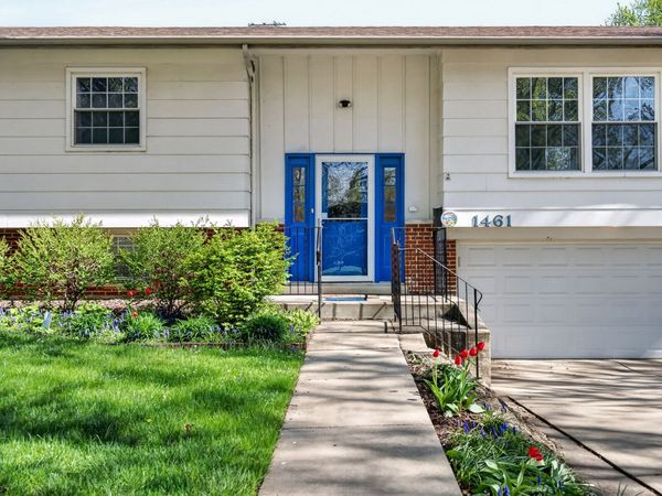 1461 Hillcrest Avenue , Hanover Park, IL 60133