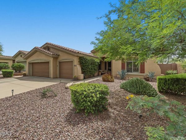 41630 N EMERALD LAKE Drive, Anthem, AZ 85086