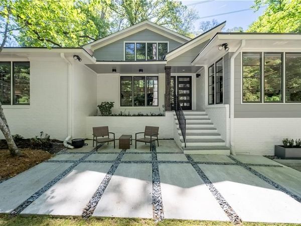 538 Spring Valley Road NW, Atlanta, GA 30318