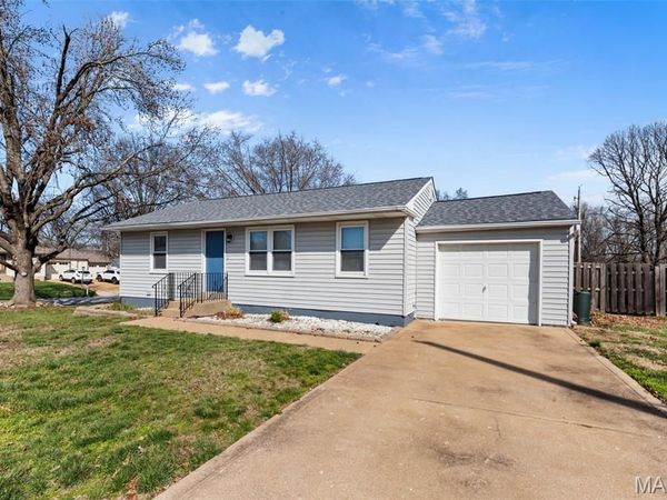 10809 Faraday Drive , St Louis, MO 63123