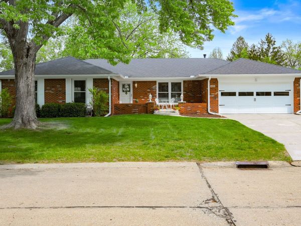 820 Yosemite Drive , Indianapolis, IN 46217
