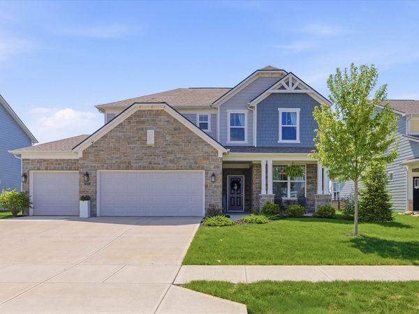 1427 Oak Lake Lane, Brownsburg, IN 46112