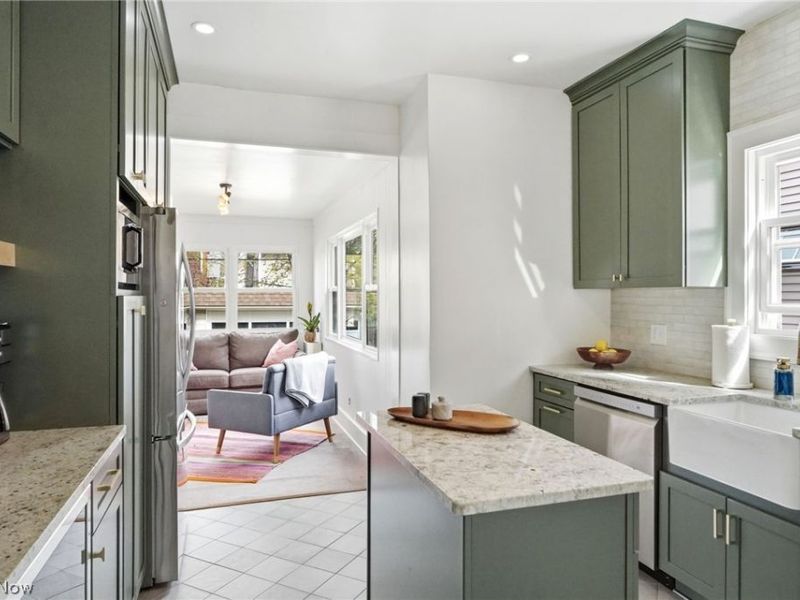 1215 Ethel Avenue , Lakewood, OH 44107 Photo 13