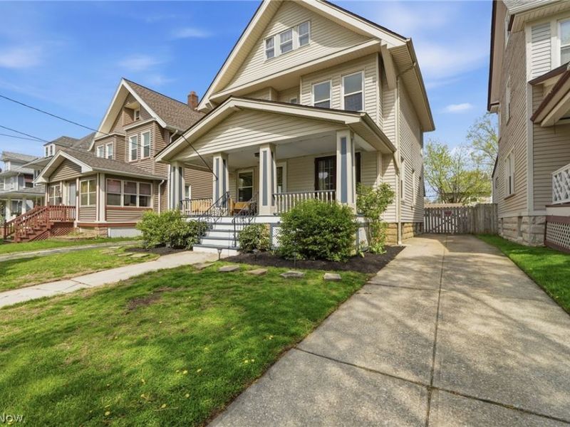 1215 Ethel Avenue , Lakewood, OH 44107 Photo 2