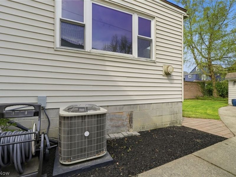 1215 Ethel Avenue , Lakewood, OH 44107 Photo 44