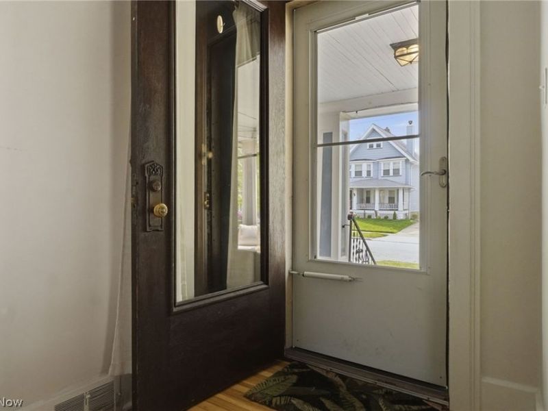 1215 Ethel Avenue , Lakewood, OH 44107 Photo 6