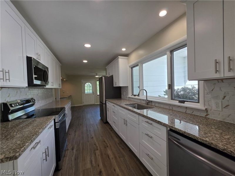 7156 Walton Road , Walton Hills, OH 44146 Photo 4