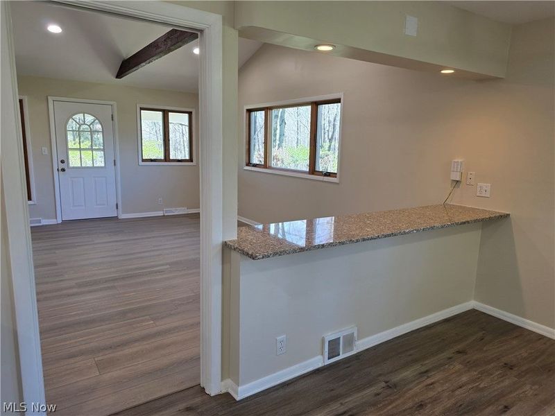 7156 Walton Road , Walton Hills, OH 44146 Photo 8