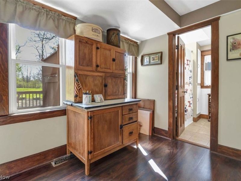 1297 Substation Road , Brunswick, OH 44212 Photo 29