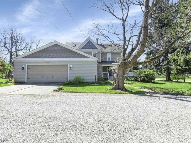 1297 Substation Road , Brunswick, OH 44212 Photo 3