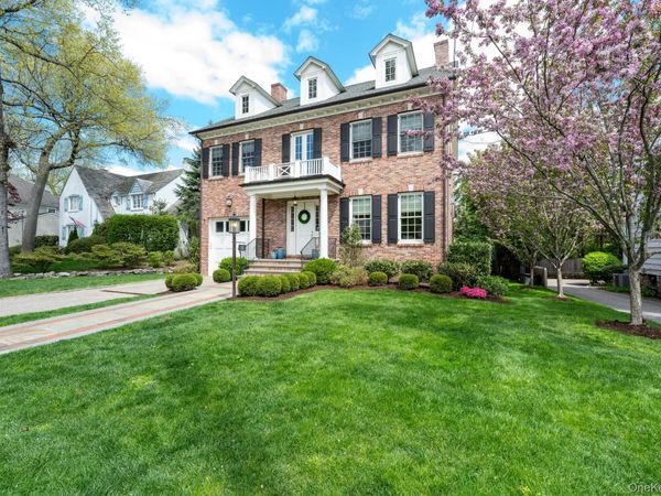 38 Forest Lane , Bronxville, NY 10708