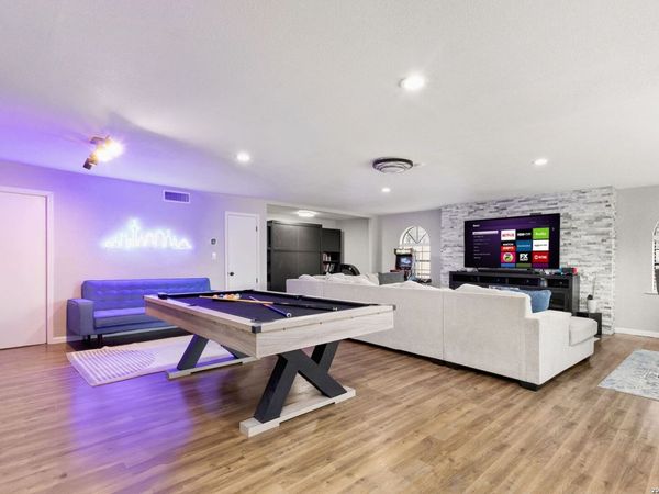 607 REDCLIFF DR, San Antonio, TX 78216