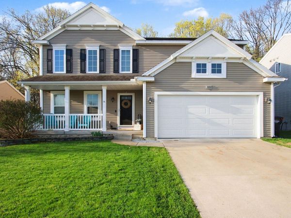 3060 Creek Way Court SE, Grand Rapids, MI 49512