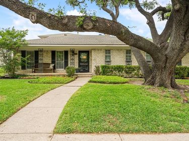 7731 La Sobrina Drive, Dallas, TX 75248