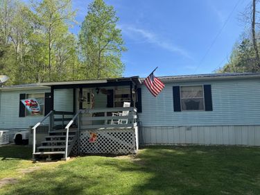 211 Buzzard Fork Road, Jackson, KY 41339